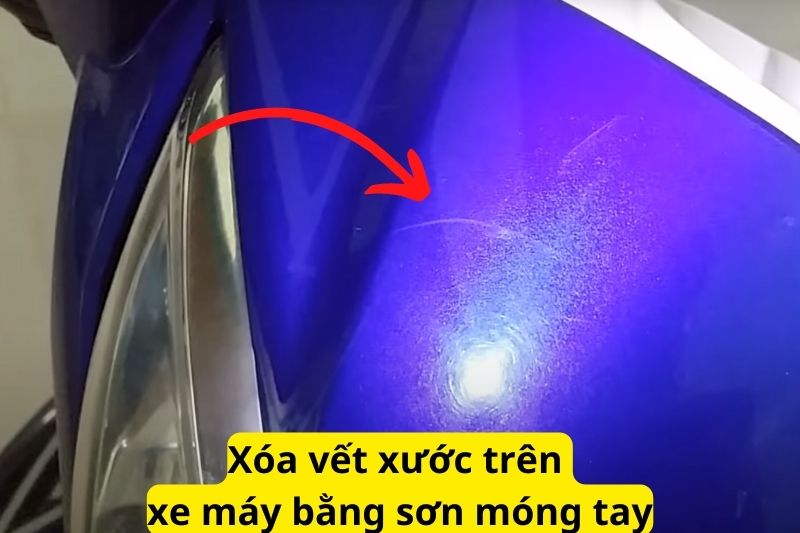 xóa vết trầy bằng sơn móng tay